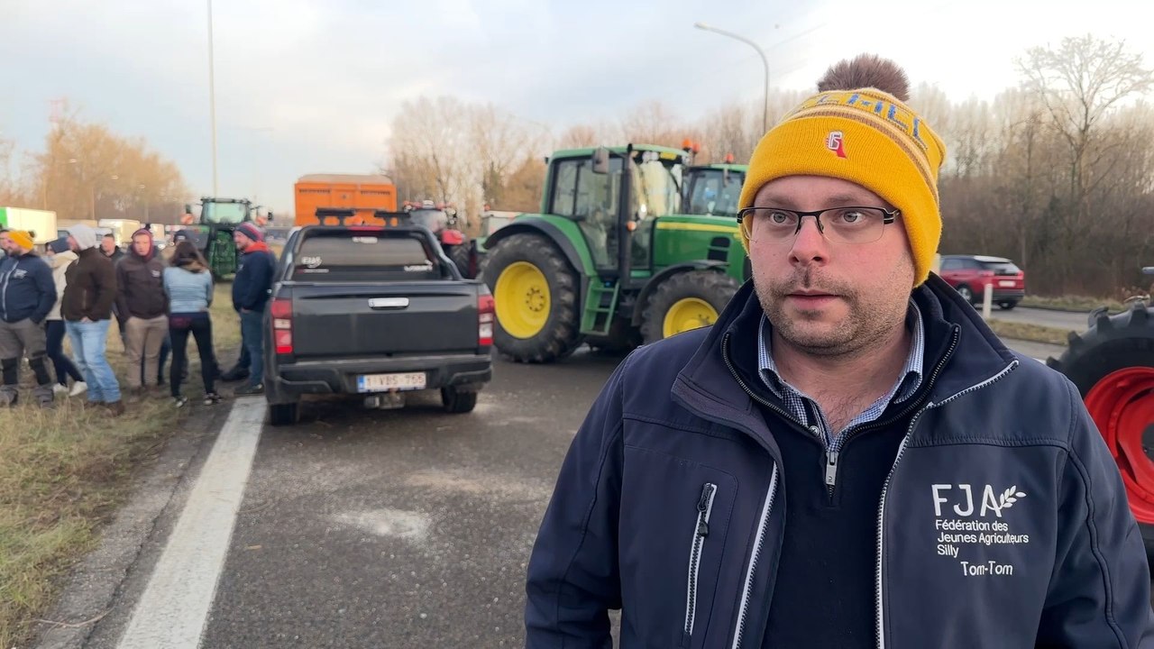Grogne du monde agricole : mobilité très perturbée sur plusieurs grands axes et échangeurs bloqués