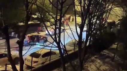 Eyüpsultan’da karda kayan araçların kaza anı kamerada