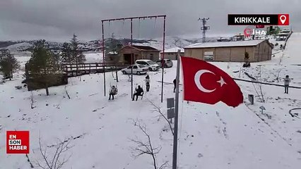 Dinek Dağı beyaz örtüyle kaplandı, gölet dondu