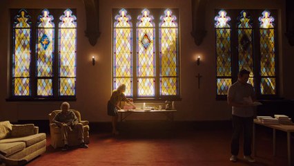 Lola Bande-annonce VO