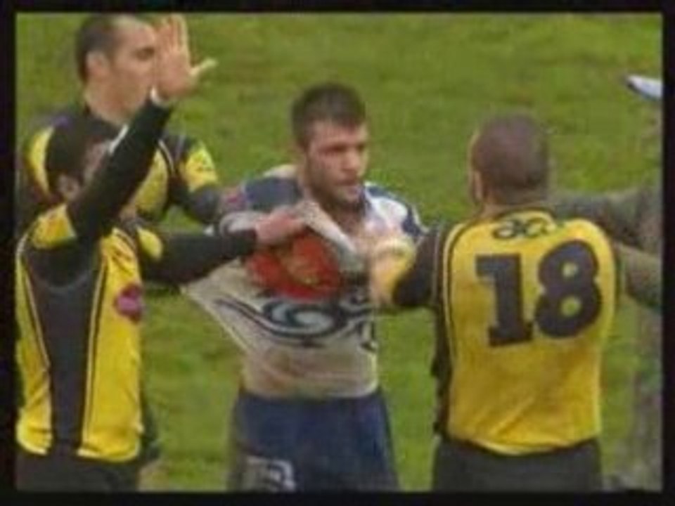 Bagarre Agen vs Mont-de-Marsan