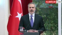Dışişleri Bakanı Hakan Fidan, Arnavutluk'a yaptığı ziyaret kapsamında ortak basın toplantısı düzenledi