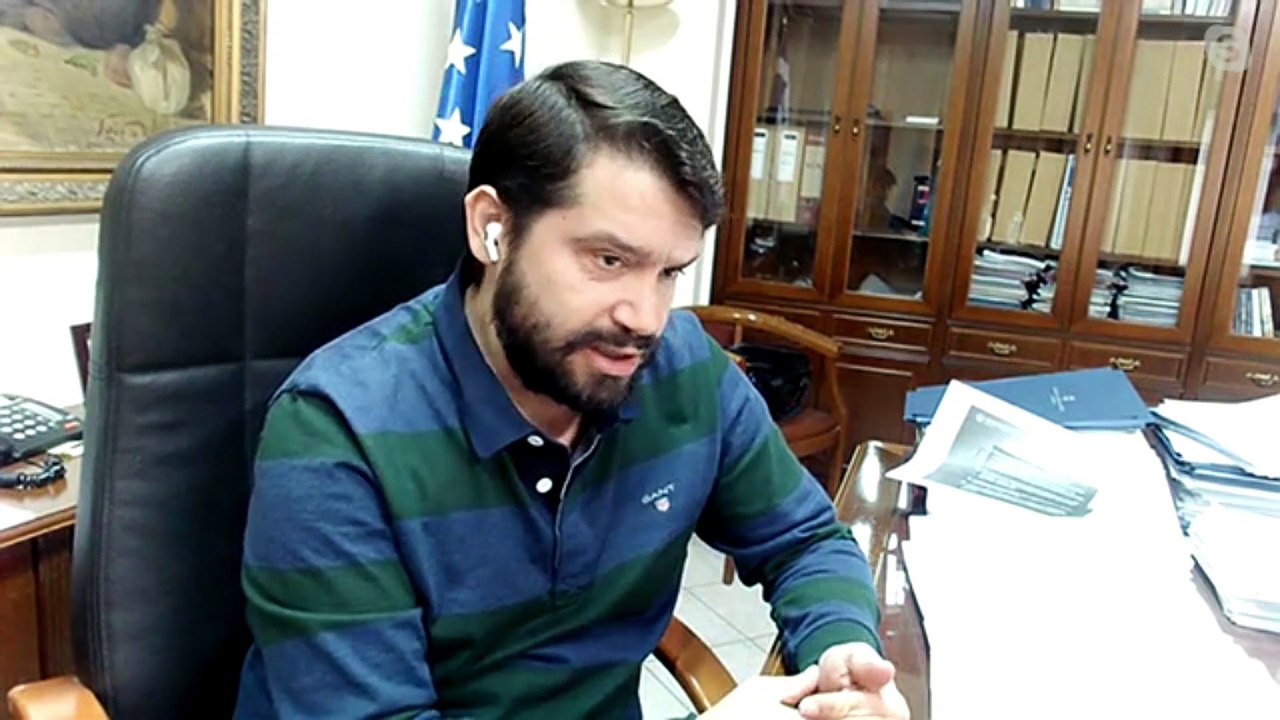 Ο Γενικός Γραμματέας ΥΠΑΑΤ, Κώστας Μπαγινέτας σ...