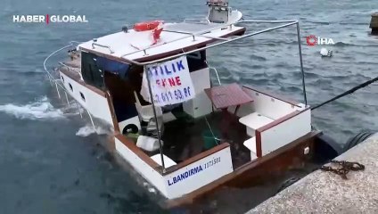 Sahibinin gözleri önünde sulara gömüldü