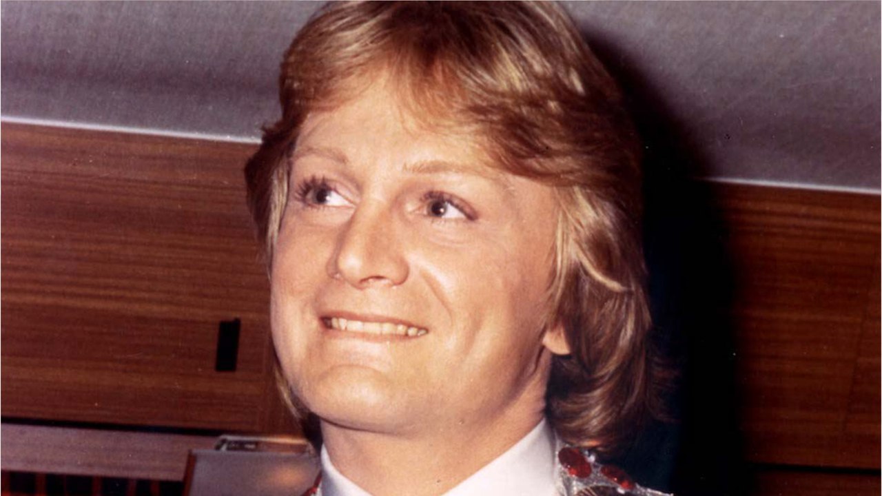 GALA VIDÉO - MAISON DE STAR - Claude François : zoom sur son moulin de Dannemois