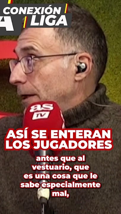 Así se enteran los jugadores del FC Barcelona del adiós de Xavi