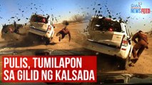 Pulis, tumilapon sa gilid ng kalsada | GMA Integrated Newsfeed