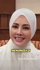Sudah Cantik, Artis, Solehah, dan Cerdas Pilih Capres Pula