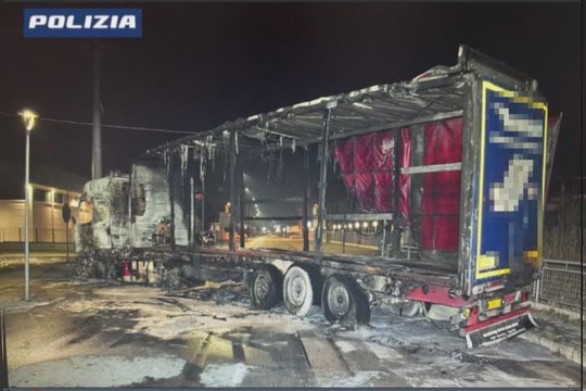Assalto e rapina a mano armata all'istituto di vigilanza di Chieti - Video