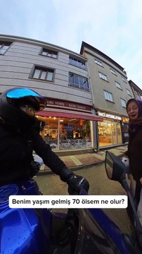 Trafikte yaşanan en tatlı tartışma “Kurban olurum sana”