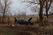 Wypadł BMW z drogi mając 1,4 promila. Wcześniej jechał jak szalony