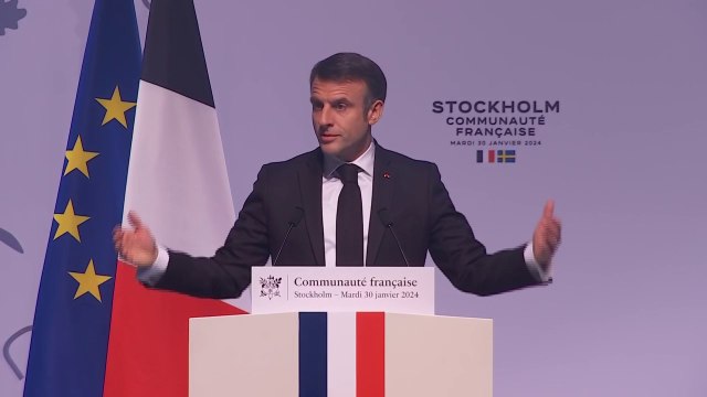 Visite en Suède: Emmanuel Macron affirme que la France va garder le cap d'une réforme , quels que soient les défis et les difficultés du moment