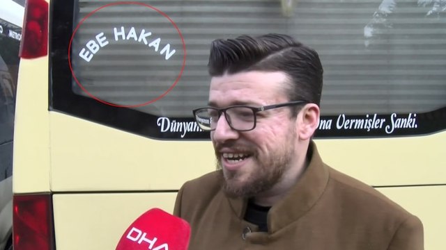 Hamile kadın minibüste doğum yaptı, arkadaşları lakap taktı: 'Ebe Hakan'