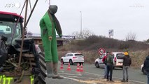 Protesta agricoltori, Francia: bloccata un'autostrada a 40 km da Parigi