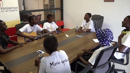 CAN 2023 : Les enfants de la « Fondation ici on chante » célèbrent l'Afrique