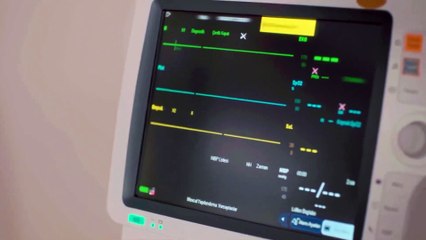 La Enfermera Se Tira Por La Ventana - Latido Del Corazon