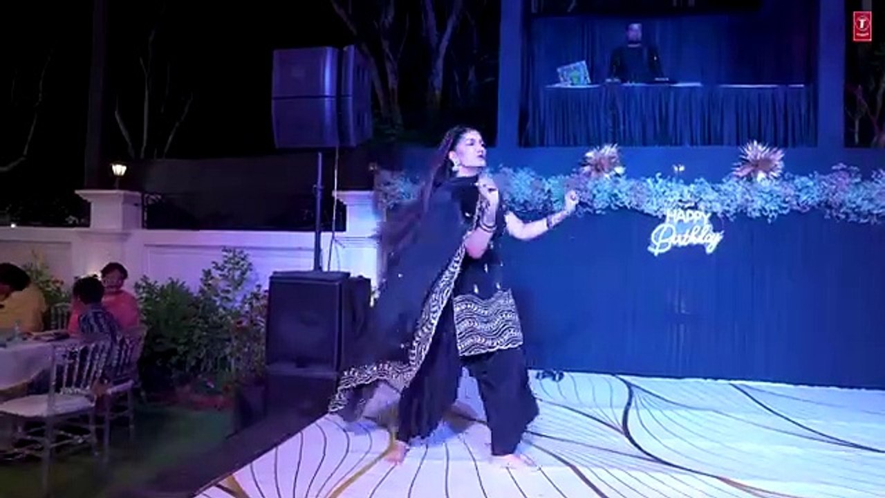 Sapna Choudhary - Bijlee Dance