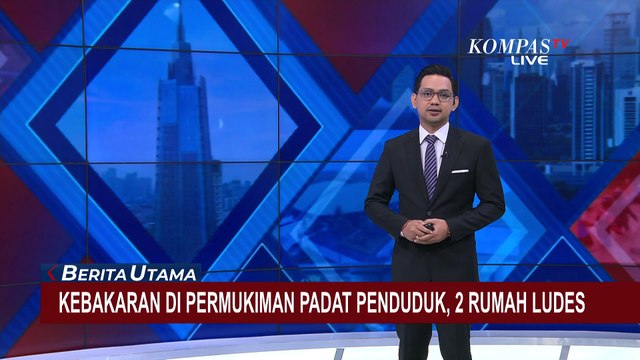 Kebakaran di Kawasan Padat Penduduk, Video Amatir Rekam Detik-Detik Api Lahap 2 Rumah di Palembang!