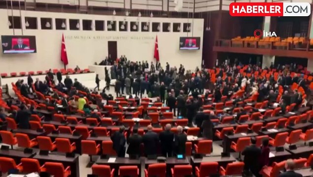 TBMM Genel Kurulu'nda Can Atalay kararı okunurken gerginlik yaşandı