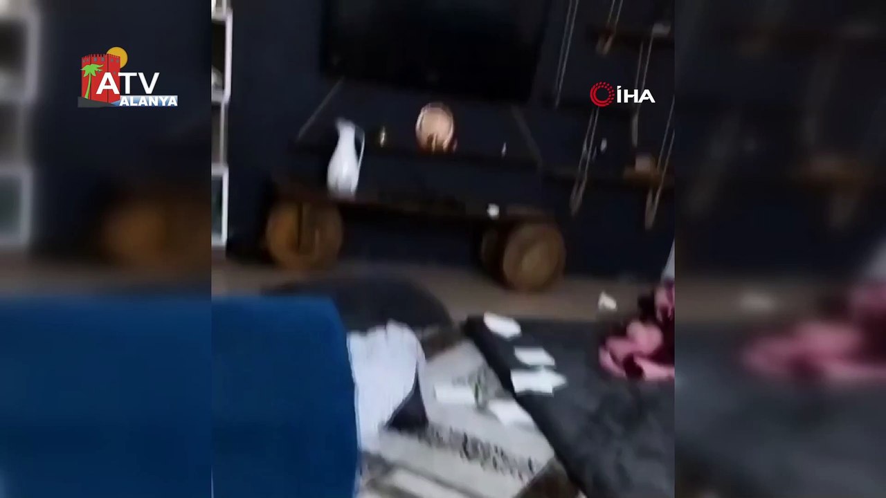 Deprem anına ait ortaya çıkan görüntü korku filmini aratmadı