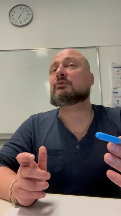 Ce professeur est en détresse