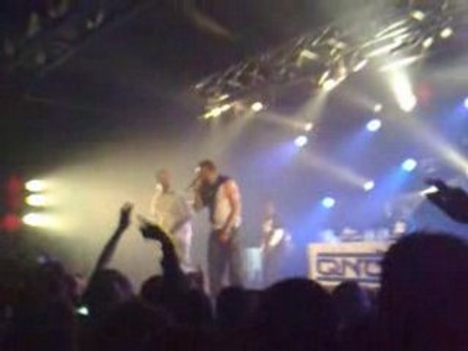 Method Man & Redman - How High remix( live Marseille)