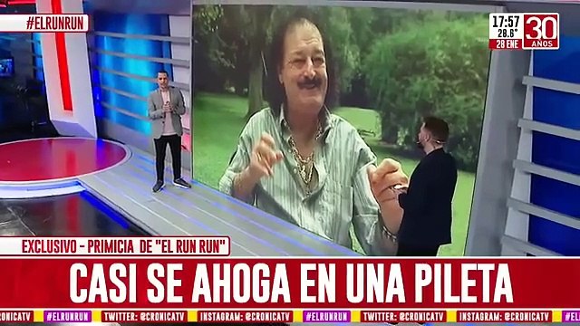 Alcides casi se ahoga en una pileta