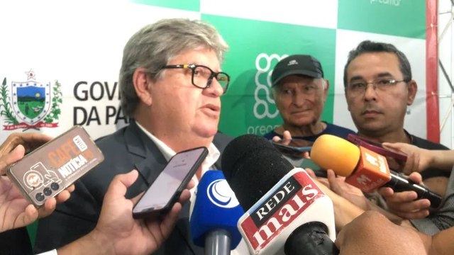 Após protestos contra aumento de 5% para servidores, governador diz que Estado ‘chegou ao limite’