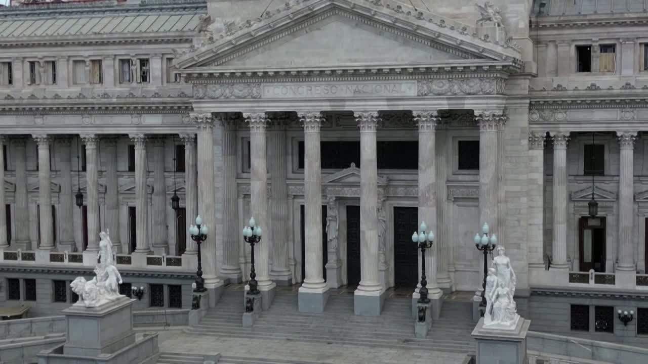 La justicia argentina declara inválida la reforma laboral de Milei