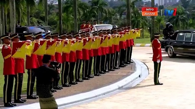 #AgongKita: Perdana Menteri sambut ketibaan Yang di-Pertuan Agong ke-17