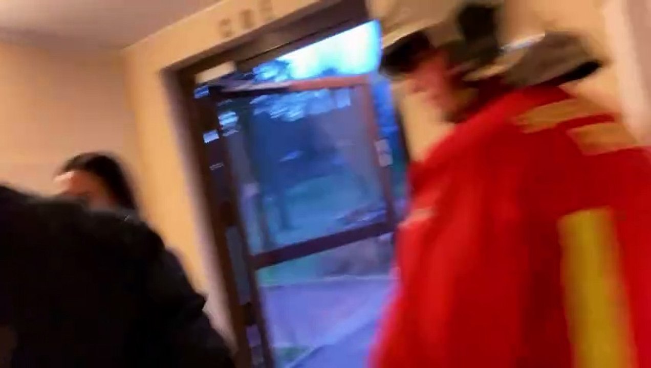 #Bravo et #Merci aux #Pompiers de #Paris, quel #combat acharné contre les #flammes et maintenant les #braises. Déjà plus de 72 heures non stop ! C’est aussi la réalité de l’entrepreneur impuissant face aux faits