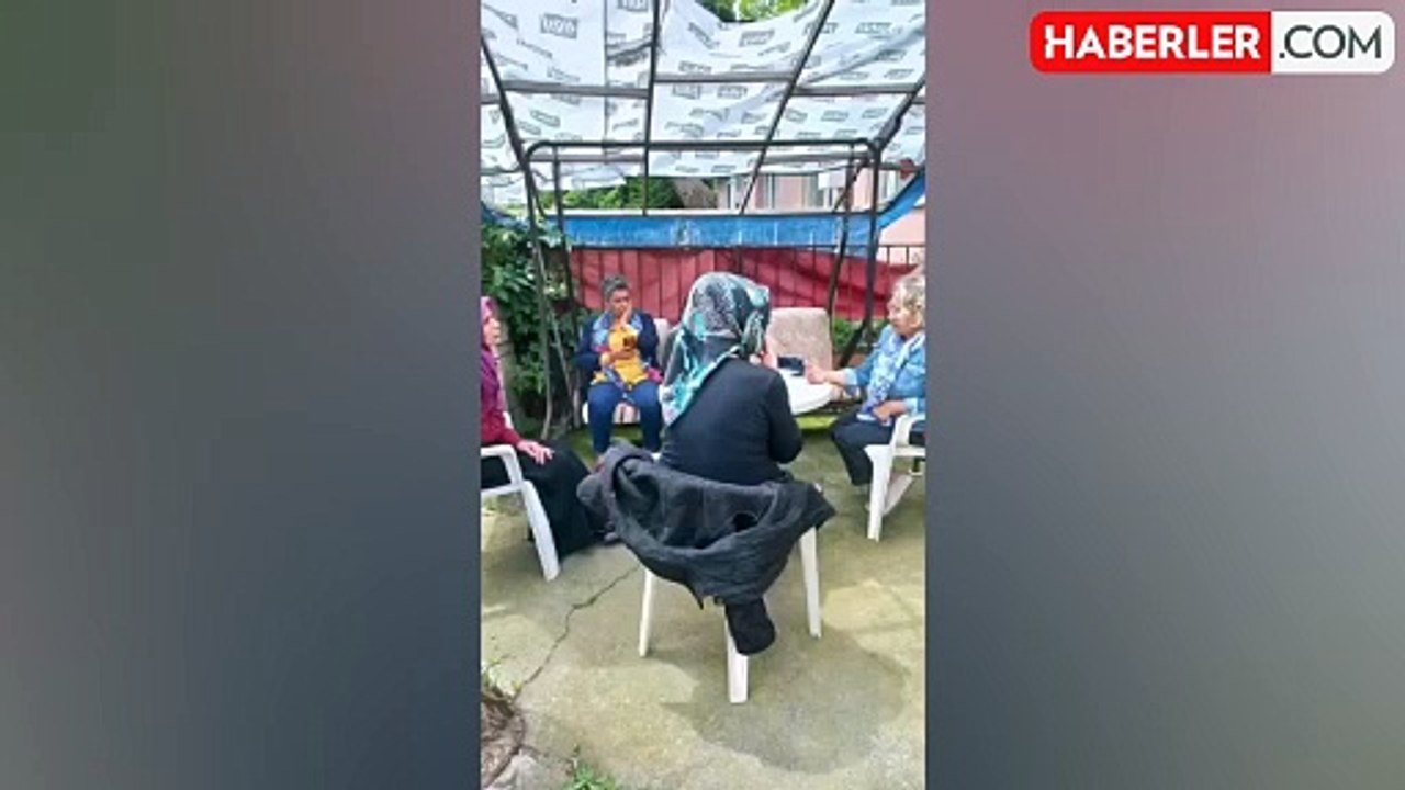 Özgür Özel: Hacer Foggo'ya paylaşımı nedeniyle itiraz edildi
