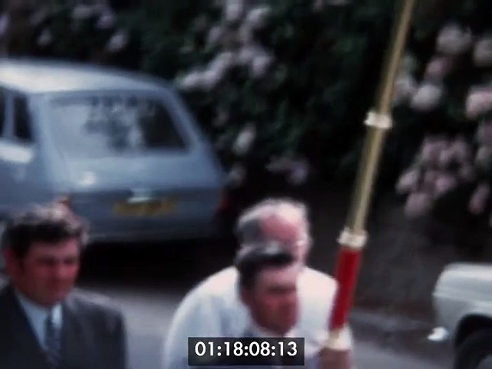 Roué Francis-Procession floue