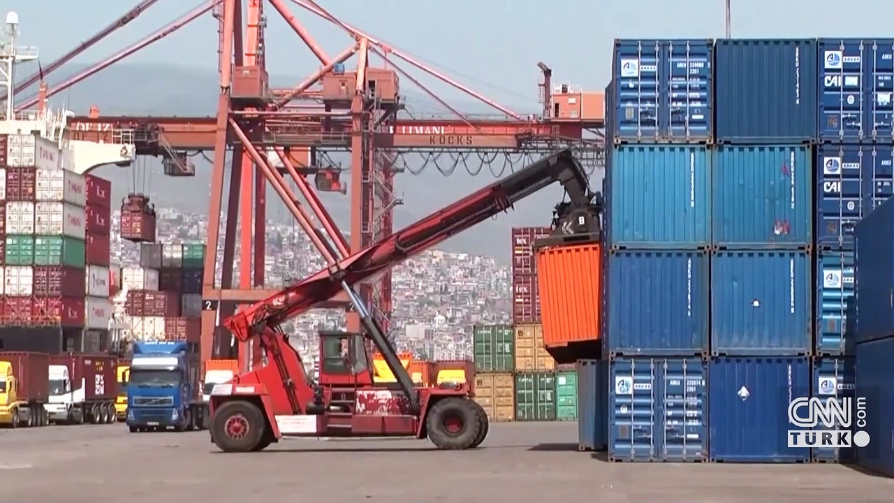 İhracat yüzde 0,4 arttı, ithalat yüzde 11 azaldı