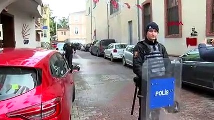 Kilise saldırganlarının kaçarken attıkları kıyafetleri bulundu