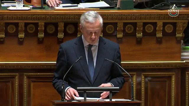 Je suis né en 1989 : Bruno Le Maire lit le discours de Gabriel Attal et fait rire les sénateurs