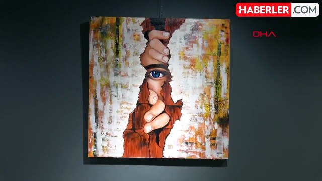 Öğretim Üyesi Dr. Zeynep Gönülay Çalımlı, deprem felaketini resim sergisine taşıdı