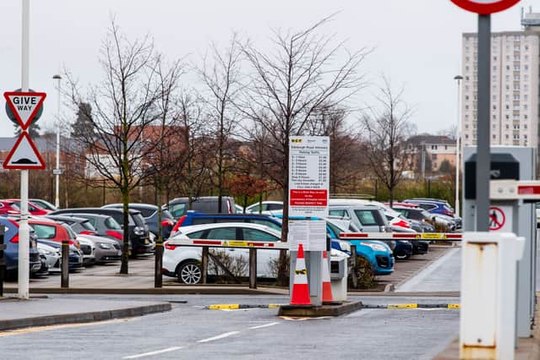 Edinburgh Headlines 31 January: Edinburgh Royal Infirmary parking row set to flare again as NHS Lothian withdraws free shuttle bus