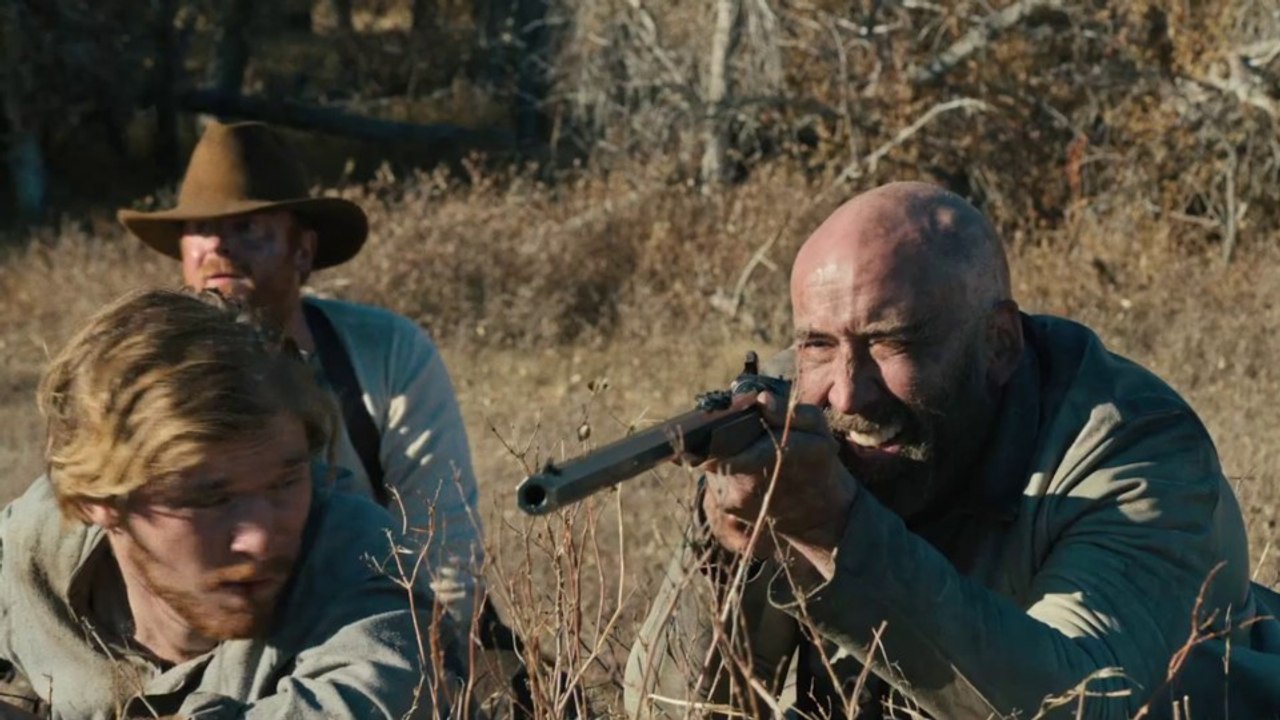 Butcher's Crossing: Im neuen Western begibt sich Nicolas Cage auf eine wahnsinnige Büffeljagd