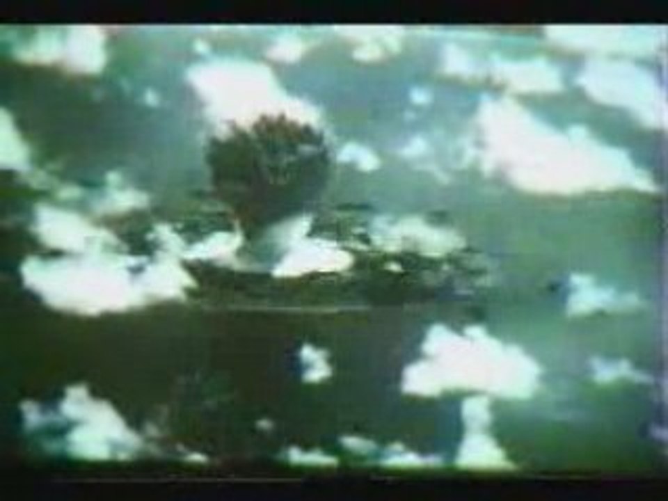 A_Estupidez_Humana___A_Bomba_Atomica