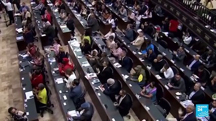 Asamblea Nacional venezolana se acoge a resolución para fijar la fecha de las elecciones