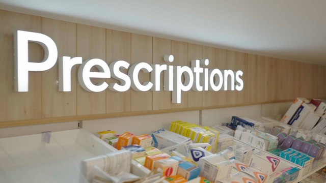 NHS rule change: Pharmacists can now give prescription medication for seven minor conditions without a GP appointment