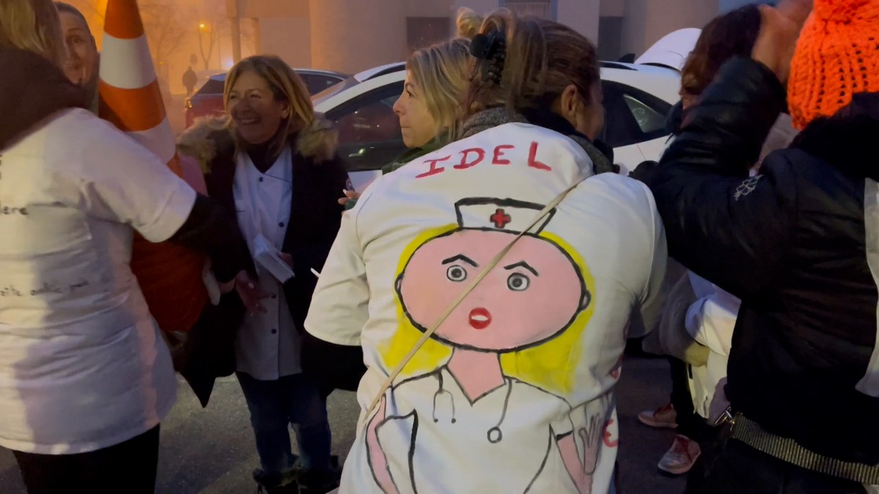A la Une du JT,  la mobilisation des infirmières et infirmiers libéraux ce matin à Martigues