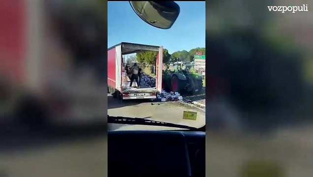 Seis días vagando por las carreteras de Francia en camión: La situación es caótica, el trato inhumano