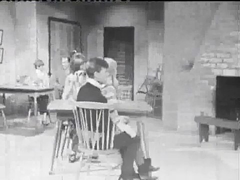 COL JOYE, DONNA GAYE, DINAH LEE, BRIAN HENDERSON, JUDY STONE, LITTLE PATTIE, LAUREL LEA, SANDY SCOTT - Medley (Bandstand)