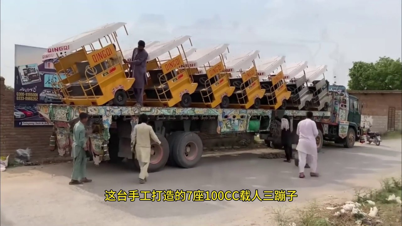 普通钢板、钢管，巴铁用最简单的工具打造一台核载7人的三蹦子！Ordinary steel plates and steel pipes, Bati used the simplest tools to build a three-buoy capable of carrying 7 people!