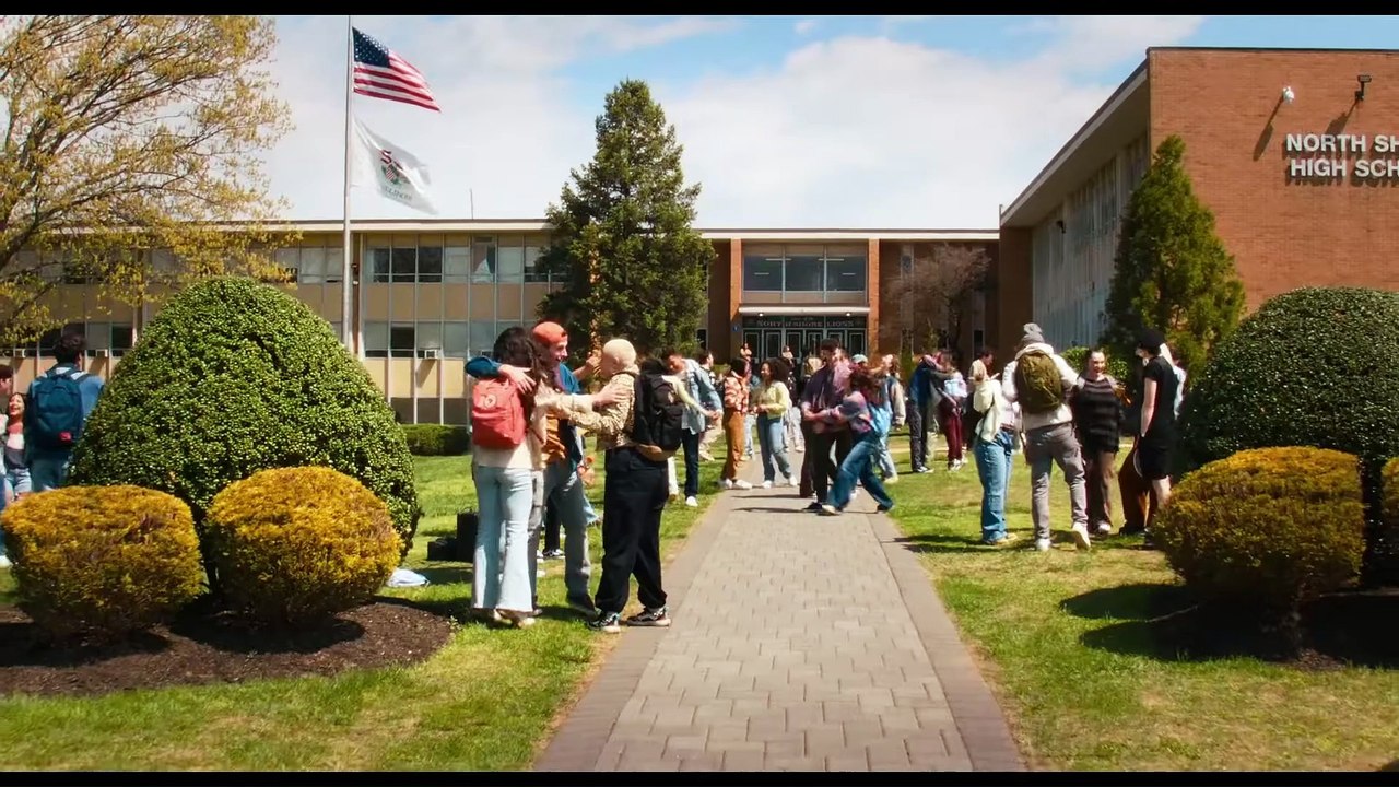 MEAN GIRLS DER GIRLS CLUB Film - Clip und Trailer