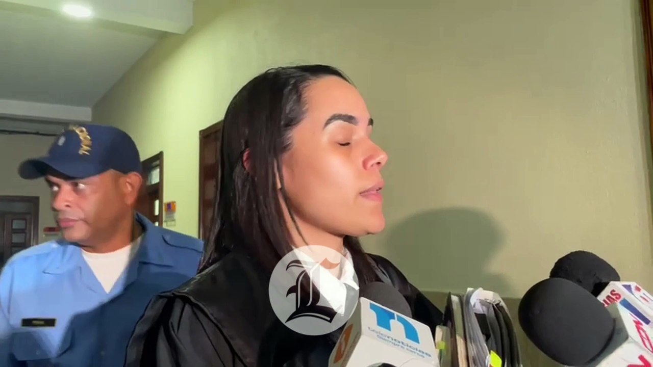 Tribunal mantiene prisión domiciliaria y grillete electrónico a Jean Alain Rodríguez