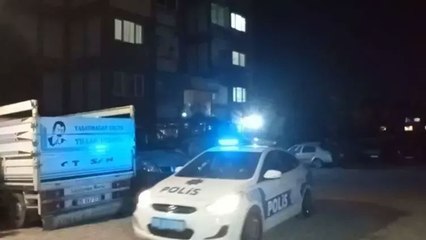 KADES ile yardım istedi, evine götüren polisi silahıyla vurdu