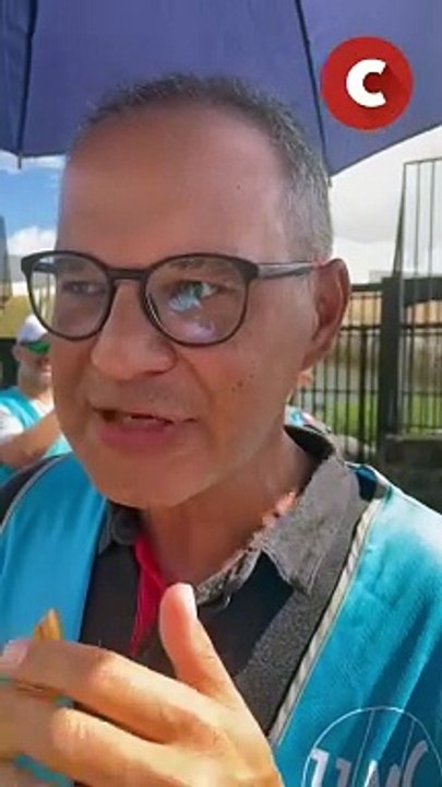 Manifestation de l'éducation nationale : Eric Dijoux, secrétaire régional de l'UNSA éducation et du syndicat des enseignants